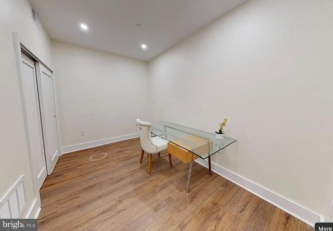 Building Photo - 150 S Independence Mall W