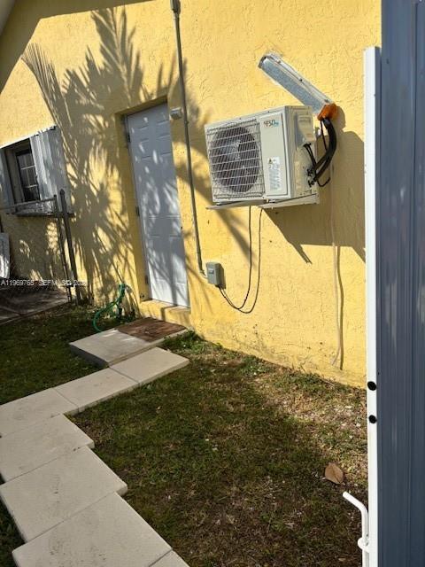 Foto del edificio - XXX30 SW 21st St