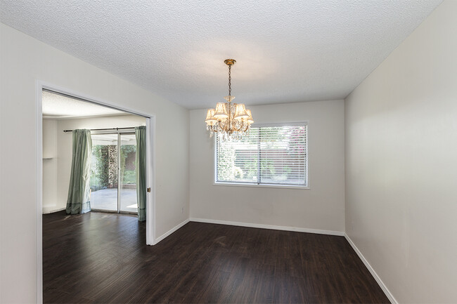 dining room - 3436 Lilly Ave