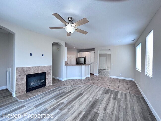 Foto del edificio - 3 br, 2 bath House - 7903 Marla Way