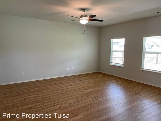 Building Photo - 4 br, 2 bath House - 9080 E 133rd St S.