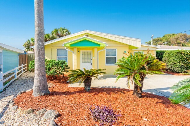 Building Photo - COMING SOON - Live Like You're on Vacation...