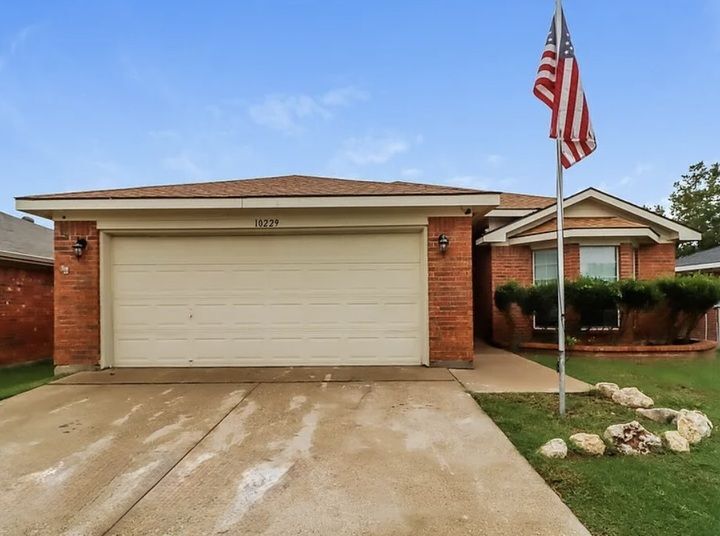 Primary Photo - 10229 Dallam Ln