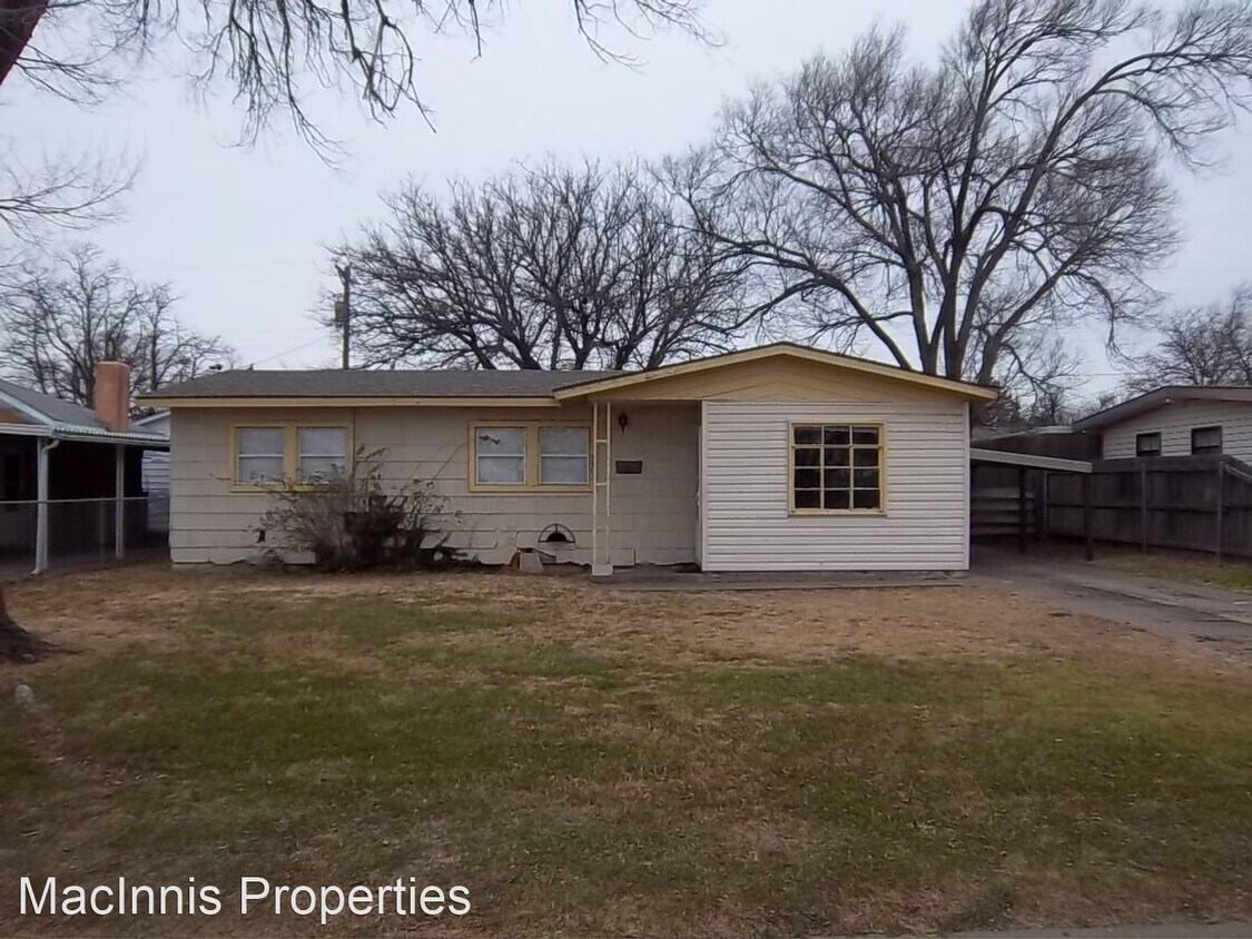 3 br, 1 bath House 4402 S Hayden St House Rental in Amarillo, TX
