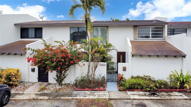 Photo - 10921 SW 70th Terrace House