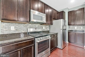 Building Photo - 59 Steeplechase Dr