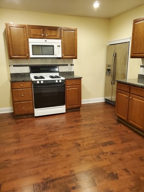 Foto del edificio - 120 Passaic Ave