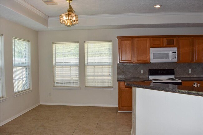 Building Photo - 4118 Sevan St