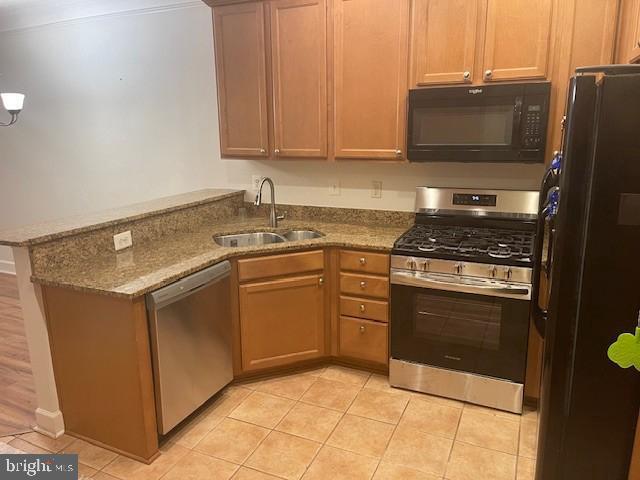 Foto del edificio - 13608 Dover Cliffs Pl