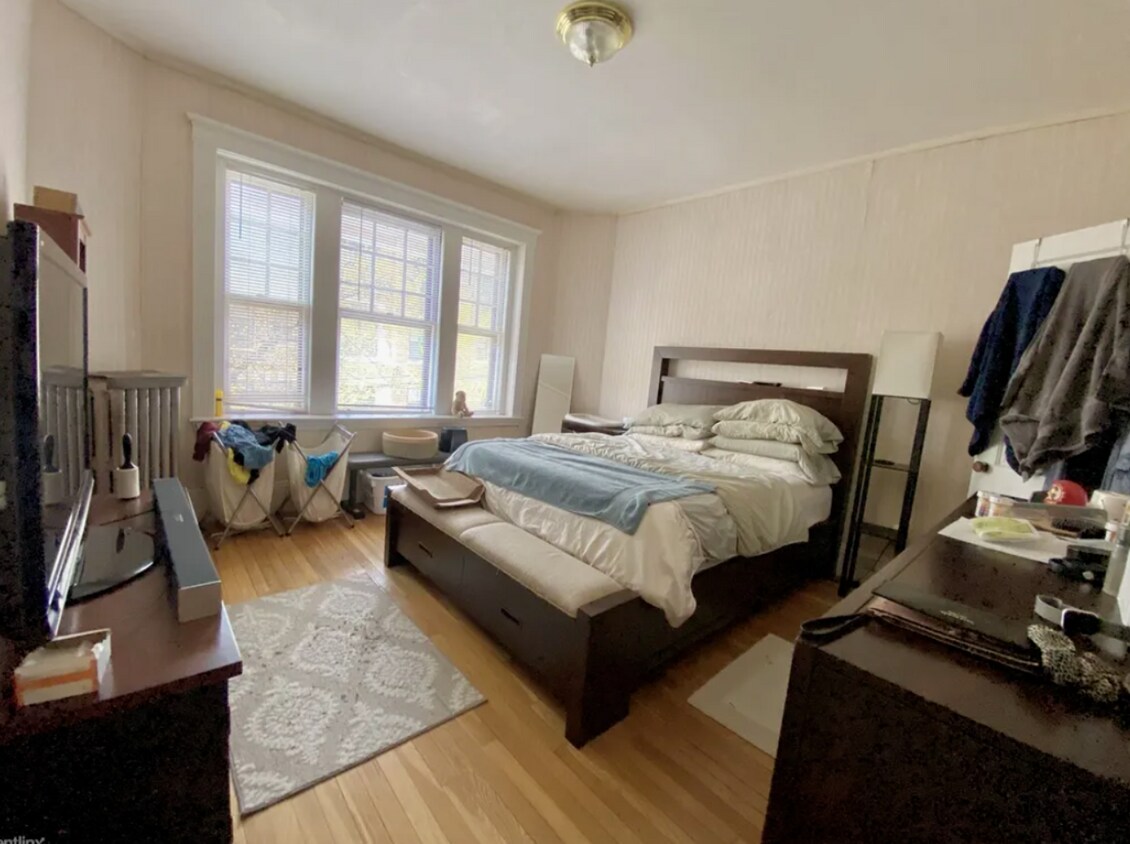 Foto principal - 59 Longwood Ave