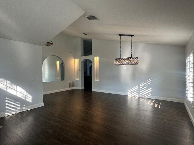 Building Photo - 2891 Strand Cir