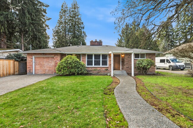 Building Photo - 19515 Fremont Ave N