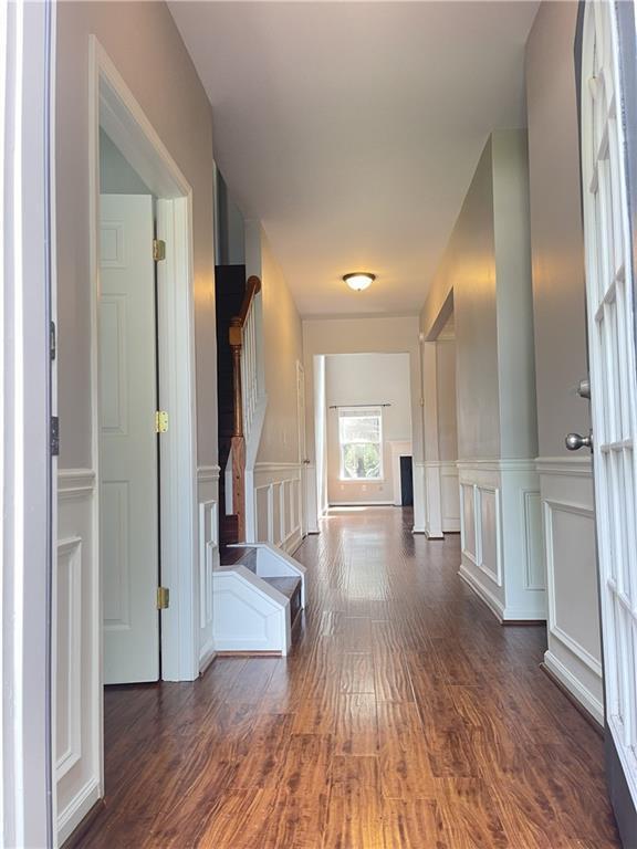 Building Photo - 385 Blackwood Ln