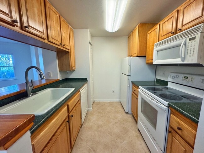 Foto del edificio - 2005 Mariposa Vista Ln