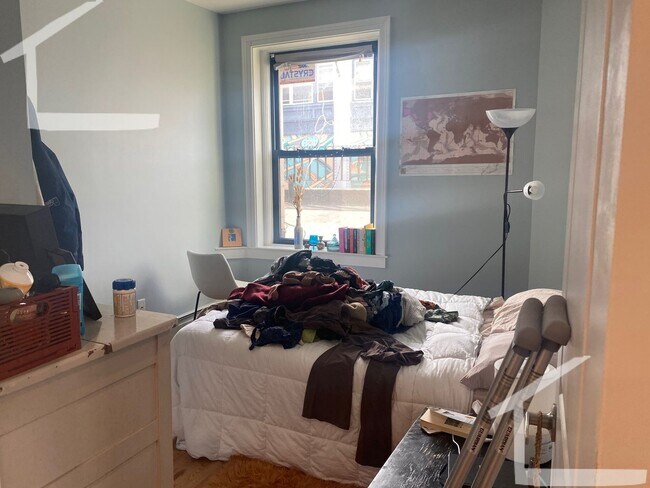 Building Photo - Great Allston location