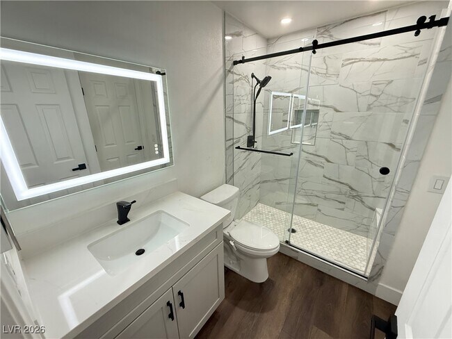 Foto del edificio - 10024 Pinnacle View Pl