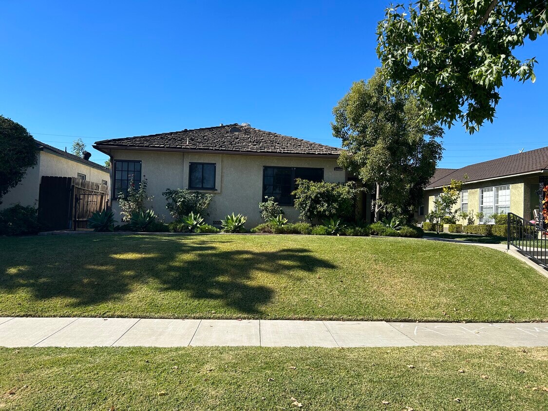 3709 Brayton Ave, Long Beach, CA 90807 House Rental in Long Beach, CA