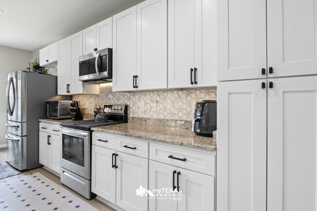 Foto del edificio - 314 Rosewood St