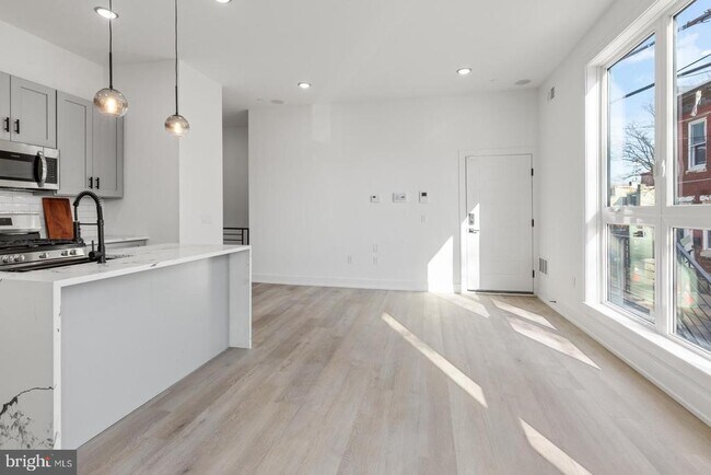 Foto del edificio - 2550 Hope St