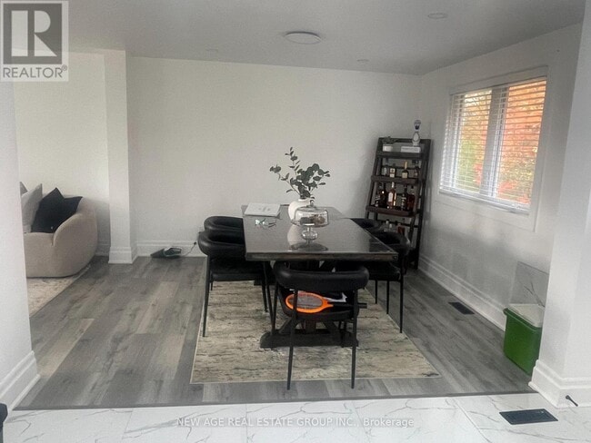 Photo du bâtiment - 14726 Caledon King Townline S