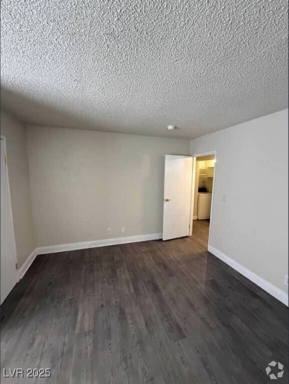 Building Photo - 4941 Newport Cove Dr