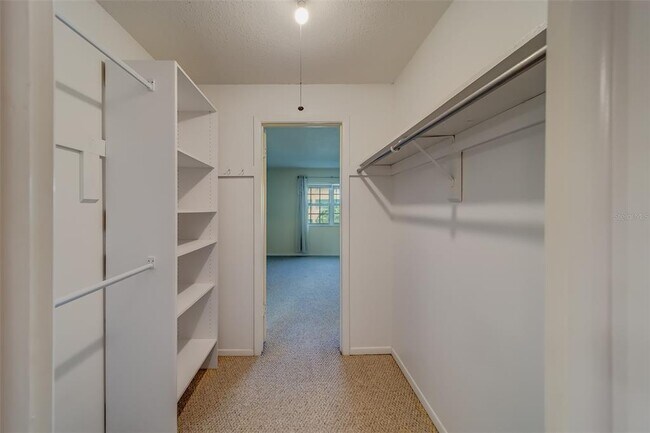 Building Photo - 1706 Belleair Forest Dr