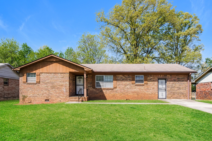 Foto principal - 5041 Kyle Ln NW