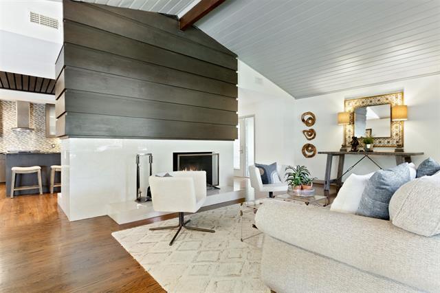 Building Photo - 11207 Pinocchio Dr
