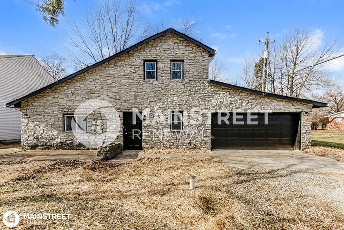 Primary Photo - 5090 Victoria Rd, Indianapolis, IN 46228