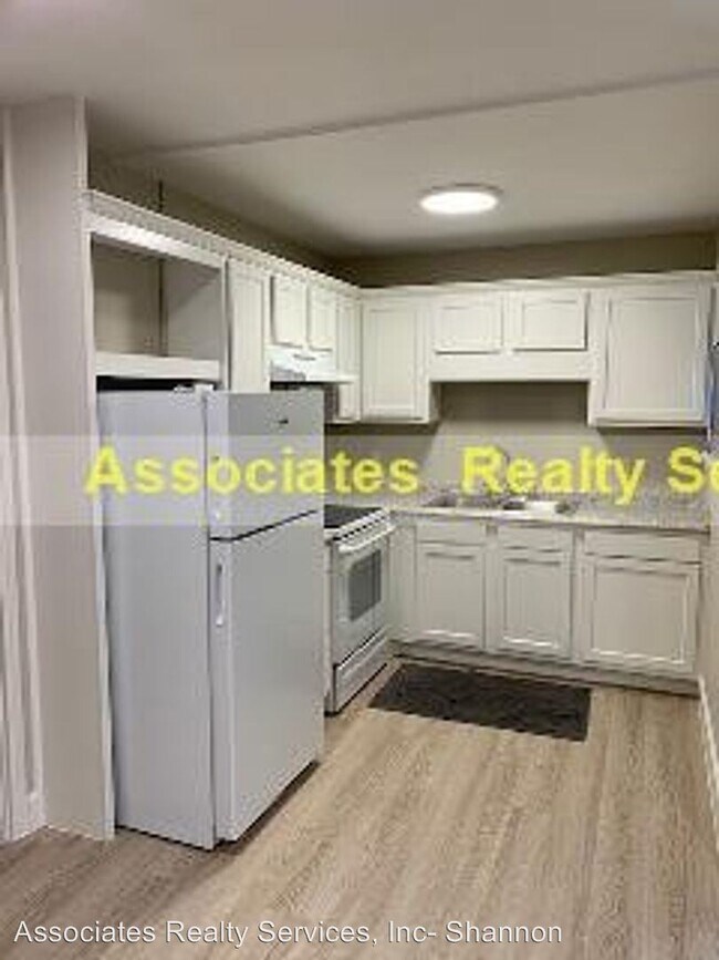 Foto del edificio - 2 br, 1 bath Apartment - 821 NE 8th Ave