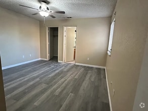 Building Photo - 1626 5th Pl
