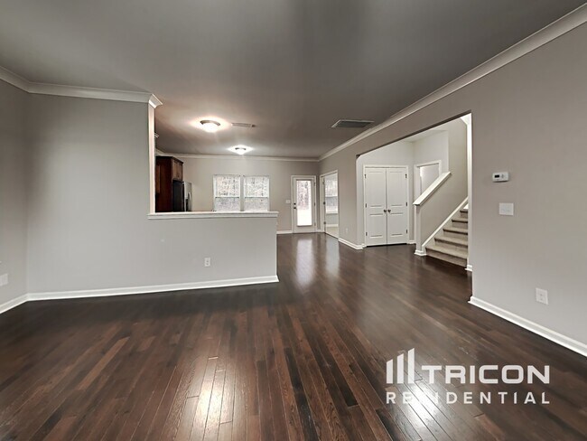 Building Photo - 5004 Sandis Court Mount Holly NC