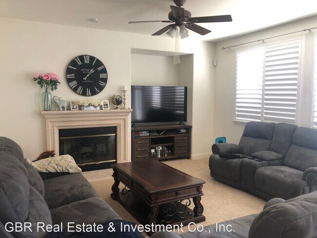 Foto del edificio - 4 br, 2.5 bath House - 1360 Freswick Drive