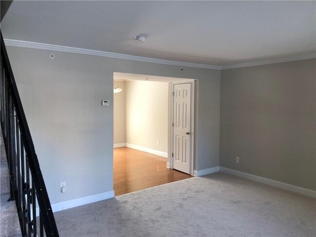 Foto del edificio - 16 Villa Ct SE