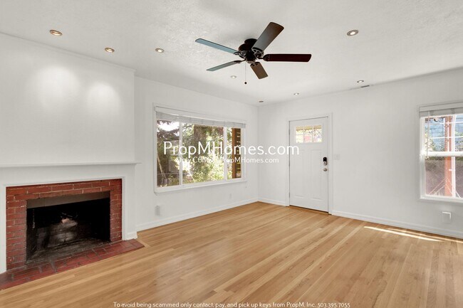 Foto del edificio - NE Portland Gem w/ Entertainers Backyard + Livable Basement!