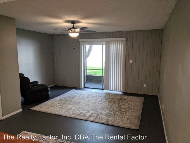 Building Photo - 2 br, 1.5 bath House - 101B Springwood Circle