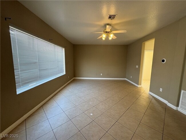 Foto del edificio - 1532 Honey Vista Ln