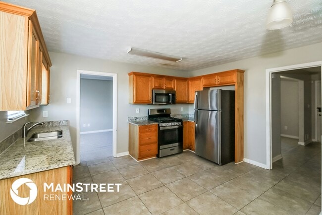 Building Photo - 519 Trinity Tr