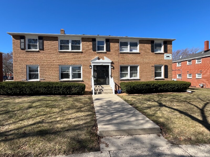 Primary Photo - 3157 S 47th St