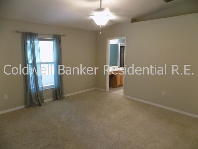 Building Photo - 4105 Stonefield Dr