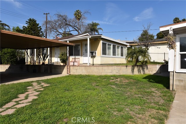 Primary Photo - 1239 E Maplegrove St
