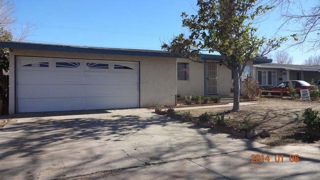 Building Photo - 44302 Kirkland Ave