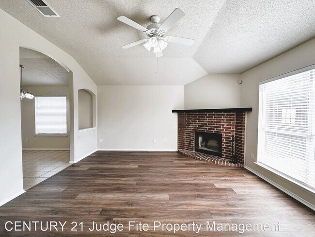 Foto del edificio - 3 br, 2 bath House - 1529 Bluewater Drive