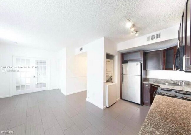 Foto del edificio - 2 br, 1 bath Condo - 1008 Jefferson Ave Ap...