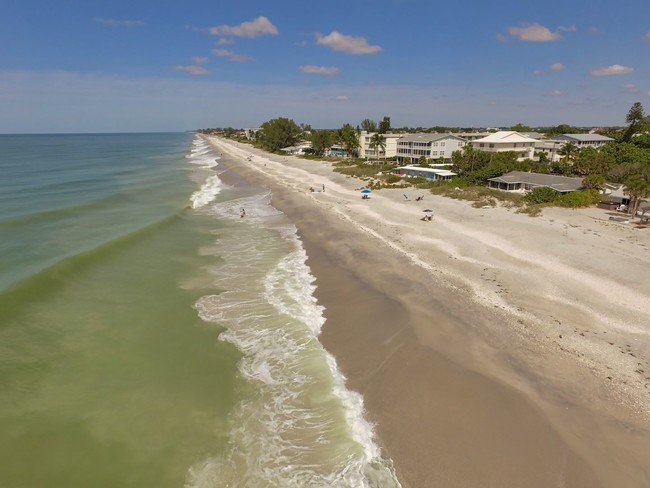 Foto del edificio - 2 br, 2 bath House - 1245 Shore View Drive #A