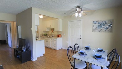 Ventura Beach Luxury Apartments photo'