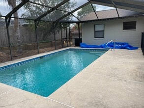 Building Photo - 5344 Elwood Rd