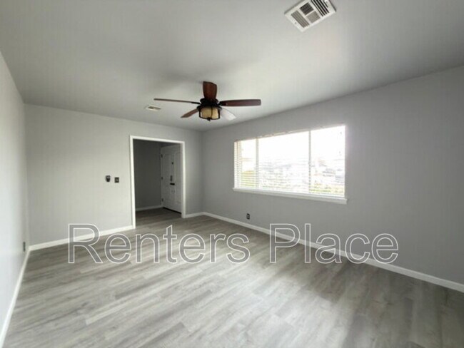 Foto del edificio - 3118 S 88th E Ave