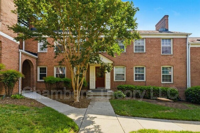 Foto del edificio - 2603 Arlington Blvd