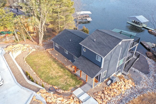 Building Photo - 12147 Pebble Point Rd